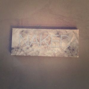Urban Decay Naked Palette “Smoky”